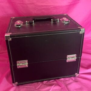 Caboodle storage container